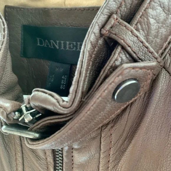 Danier Retro Racer Jacket - Picture 3 of 14